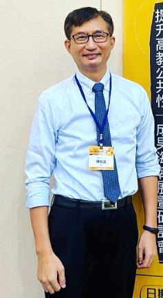 陳朝政學務長